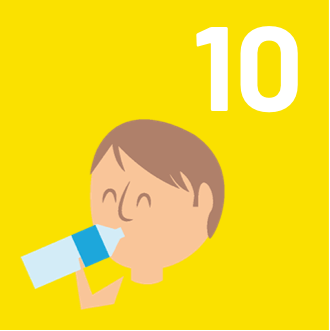10 : Enfant hydraté contre la constipation