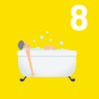 8 : Femme enceinte relaxée